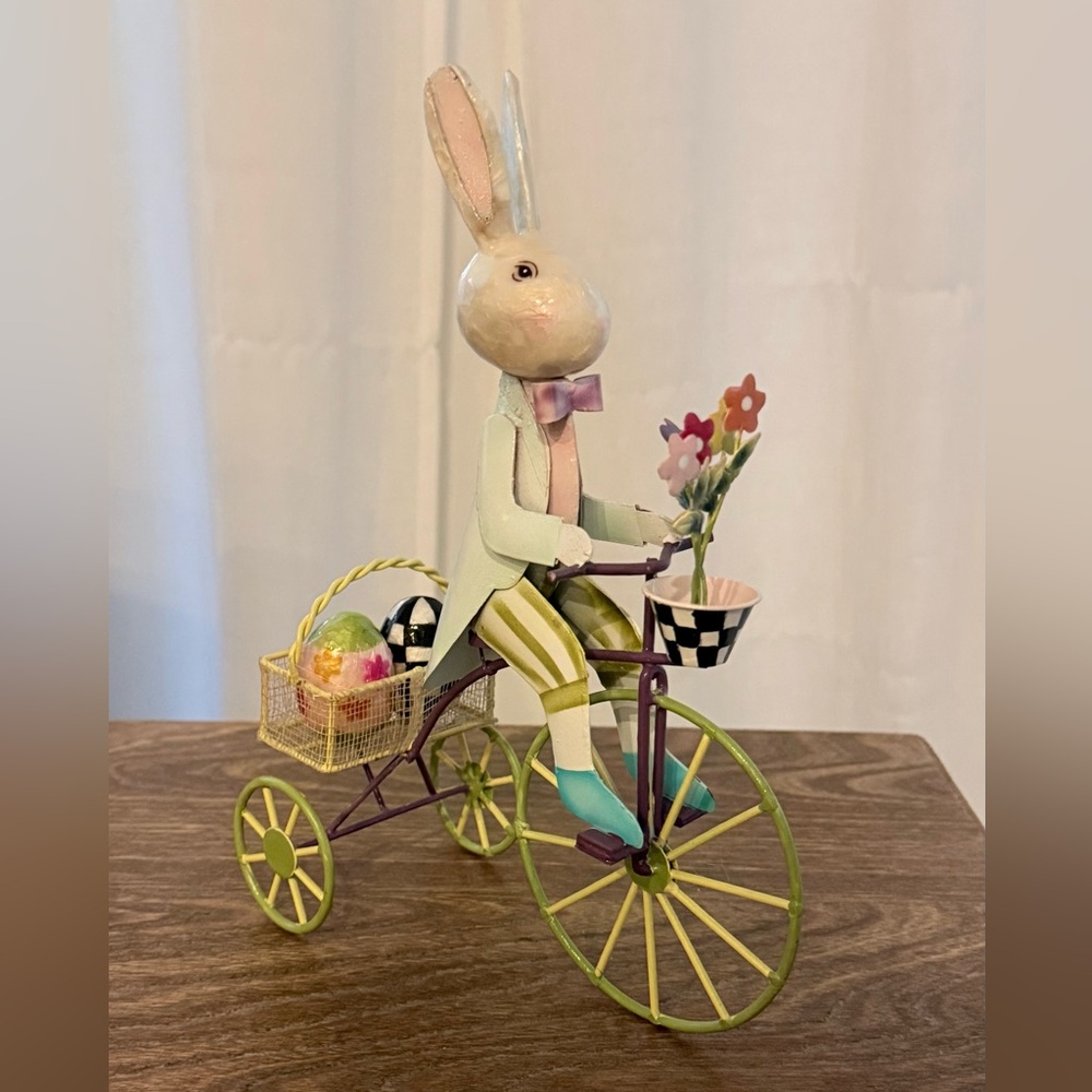 MacKENZIE CHILDS CALICO RABBIT ON BIKE BNIB - Picture 3 of 4